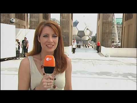 ZDF 2006 07 09 12 01 29 0156 Empfang Deutsche Nationalmannschaft Wm 2006 Berlin