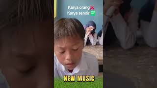 Download lagu Anak SD bersuara merdu menyanyikan lagu dengan bahasa Madura #laguviral #covermusiktop mp3