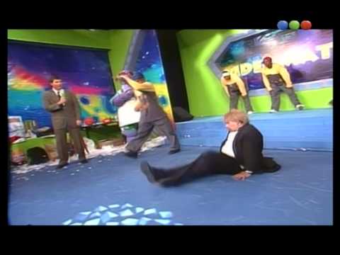 El Show Del Locutor, Baila Arturo y Tinelli - Videomatch 99