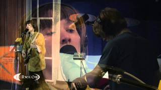 Cate Le Bon performing "Seaside" on KCRW