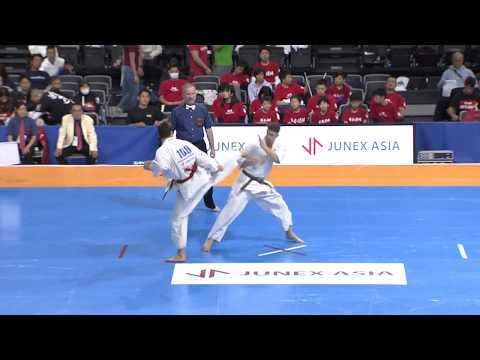 【新極真会】Court2 2ndRound12 man  Jacob Comelli vs Evgeny Otopkov The 12th World Karate Championship