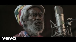 Tiken Jah Fakoly - One Step Forward ft. Max Romeo