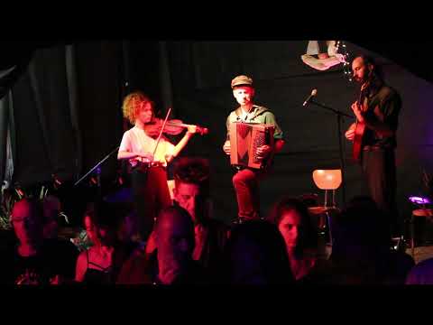 Trio Baladins - Gavotte caresse