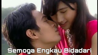 Download lagu Temmy Rahadi & Revi Mariska - Semoga Engkau Bidadari mp3 Download lagu Temmy Rahadi & Revi Mariska - Semoga Engkau Bidadari mp3