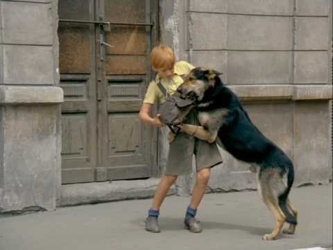 Pistruiatul Episodul 2   Întâlnirea