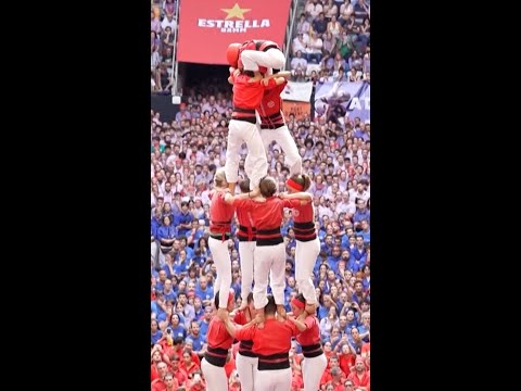 Thousands gather for traditional human tower competition