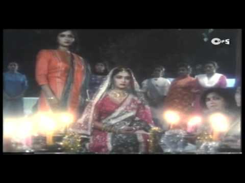 Super Hit Track -Mehandi Lagane Ko- Deewana Mujhsa Nahin — watch video