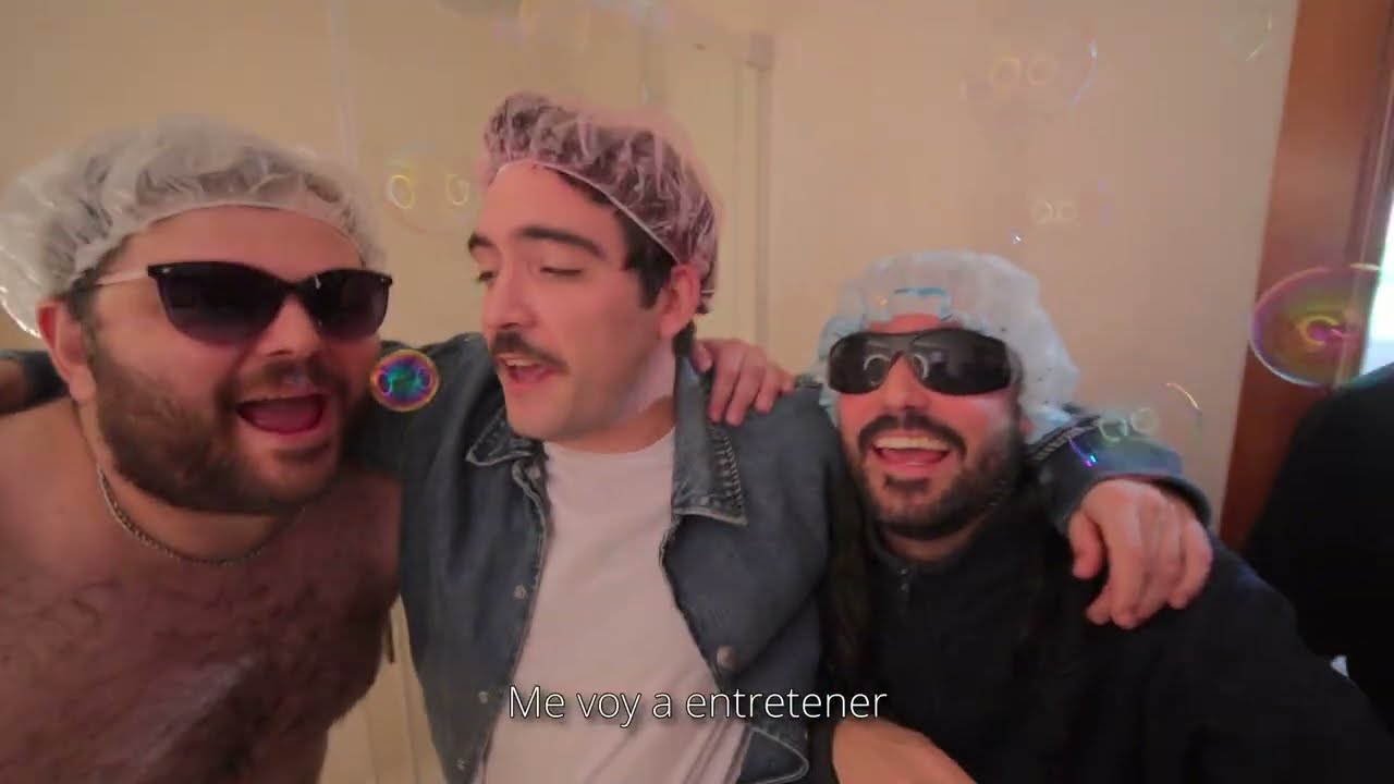 La Ducha — videoclip