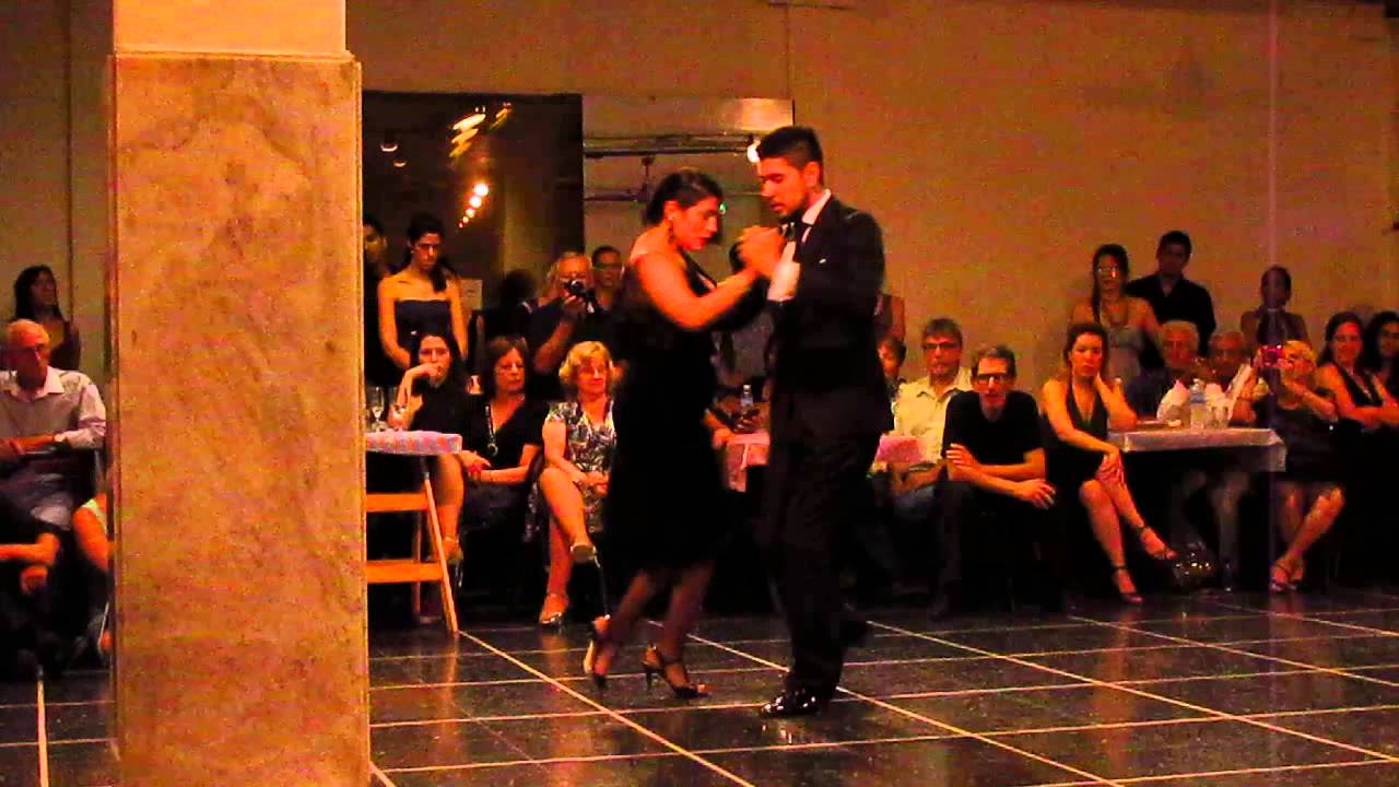 Video thumbnail for María Inés Bogado y Sebastián Jiménez bailan en Floreal 3/4