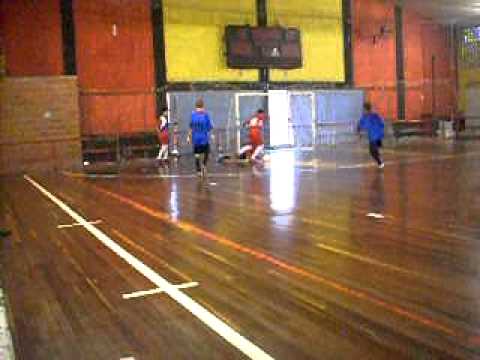 Golaço do E.C Canto do  Rio sub-15