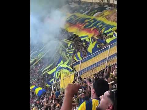 "Rosario Central Campeón de La Supercopa Internacional vs Estudiantes de La Plata" Barra: Los Guerreros &bull; Club: Rosario Central &bull; País: Argentina