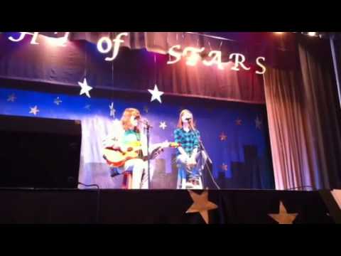 Me and Bethany jones singing Big Green Tractor by Jason Ald