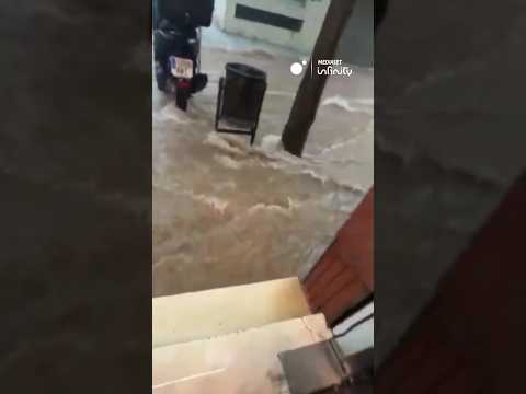 Las trombas de agua paralizan Cataluña