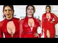 Bollywood Actress Rakul Preet Singh Oops Moments Red Carpet At GQ Award