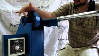 preview picture of video 'Mesin Embos Manual Bearing / Bearing Stamping Machine'