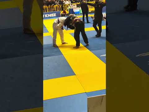 ZACKARY COLKER vs. RODRIGO GABRIEL SILVA MARIANI