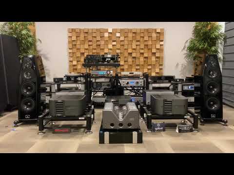 Kharma DB9-S + VAC Signature 200iQ monos + VAC Master Pre + Aqua La Scala + Aurender