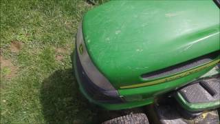 How to Set And Release Parking Brake On John Deere LA100 Riding Lawnmower