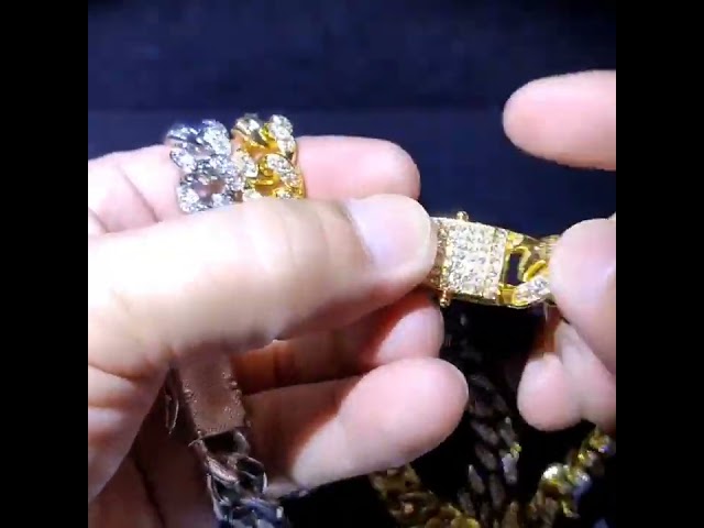 Vídeo relacionado con kkjoy Collar de origami de acero inoxidable con colgante de animal Zorro para mujeres y niñas