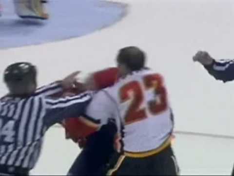 03 08 2009 Eric Nystrom vs Nathan Oystrik