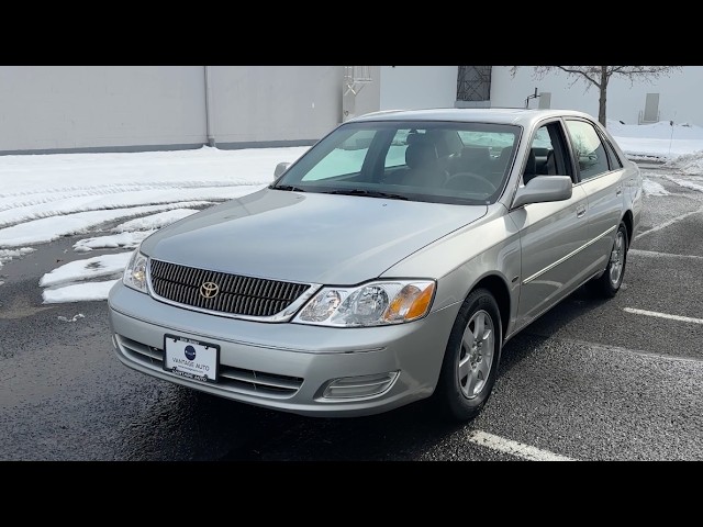 2001 TOYOTA AVALON For Sale