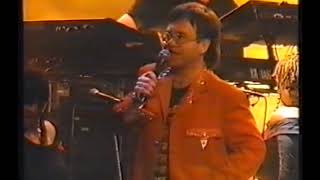 Elton John &quot;The Show Must Go On&quot; Live Australia 1993