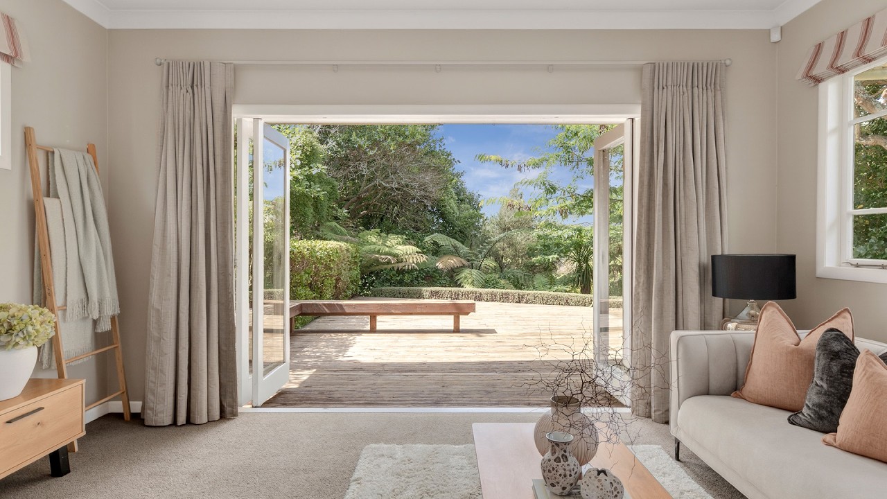 Family Sanctuary in Sought-After Saint Andrews!