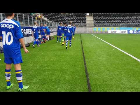 G3 varmer opp til Sør Arena-kamp