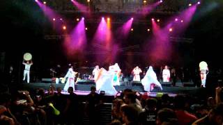Notte della Taranta 2011 Melpignano - TARANTELLA e Danza Arakne Mediterranea