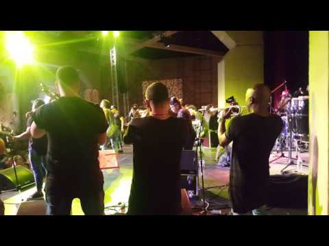 ESTO ESTA 1 MAYKEL BLANCO Y SU SALSA MAYOR LIVE PARIS FRANCIA