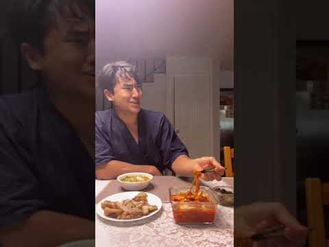 When she’s a convict but…she can cook