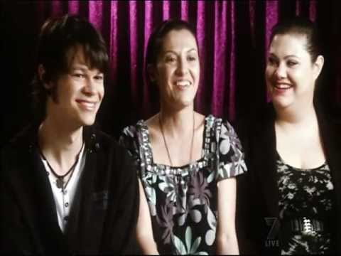 Audio Vixen - X Factor Australia 2011 Live Show 3 (FULL)