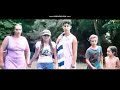Vaya Vacaciones Nos Encanta Practicar El Nudimo En Familia