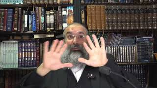 האם מותר ללמוד תורה באוטובוס או ברחוב הפרוץ ▪️הרב נחמנסון▪️ (הרב יהודה לייב נחמנסון) - התמונה מוצגת ישירות מתוך אתר האינטרנט יוטיוב. זכויות היוצרים בתמונה שייכות ליוצרה. קישור קרדיט למקור התוכן נמצא בתוך דף הסרטון