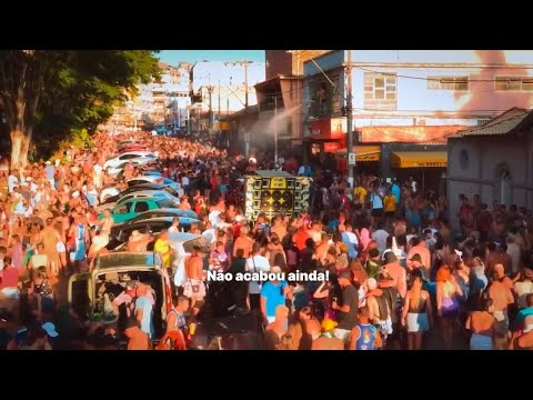 O Bloco Caminhada Alcoológica arrastou uma multidão no  4º dia do Carnaval em Barroso MG 15/02/2026 