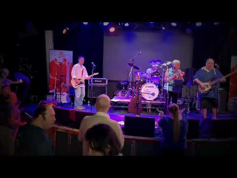 The LLAMA Band performing Howling at the Moon - Club Cool march 2025