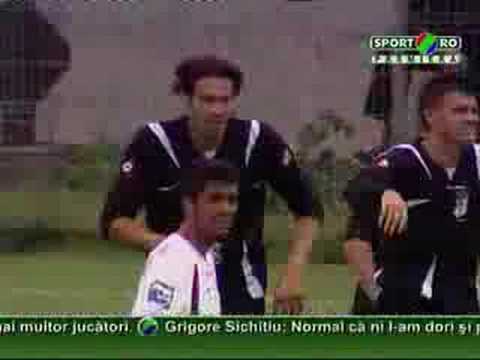 Stanga inscrie in poarta lui Dinamo