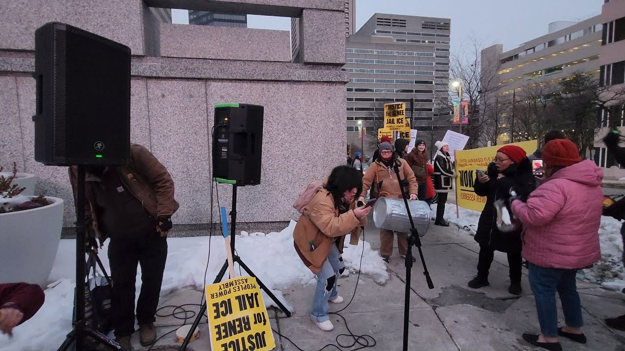 Noise Demonstration for Immigrants Detained at the George Fallon Federal Building