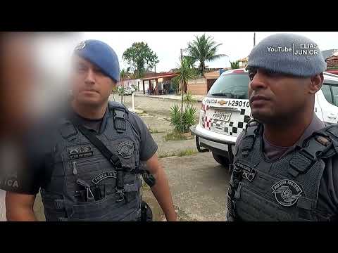 Tactical Force corners drug traffickers' lookouts at the crack den! Director Elias Junior