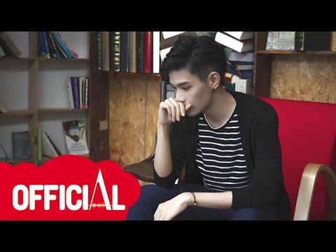 Thể hiện bởi Đào Bá Lộc