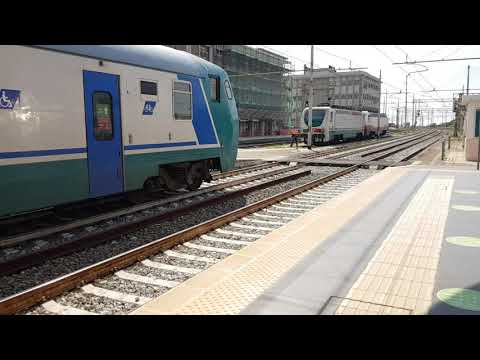 Treno Regionale+Locomotore E464.068 Regionale 21794 Reggio di Calabria Centrale-Melito di P.S.