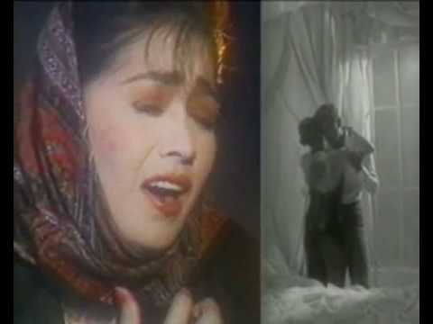 Videoclip de Simplemente Amigos — Ana Gabriel