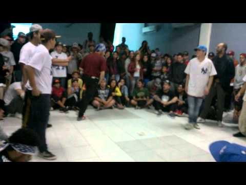 Uni Breakerz Crew vs Flying Boys Crew Batalha do Eucaliptos ( Ciclo de Leitura ebulição marginal)