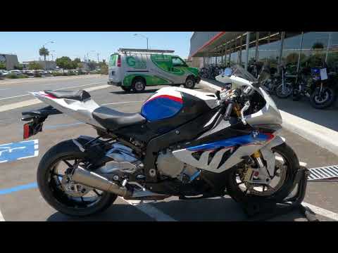 2013 BMW S1000RR / Walk Around / Start Up / Sound Clip