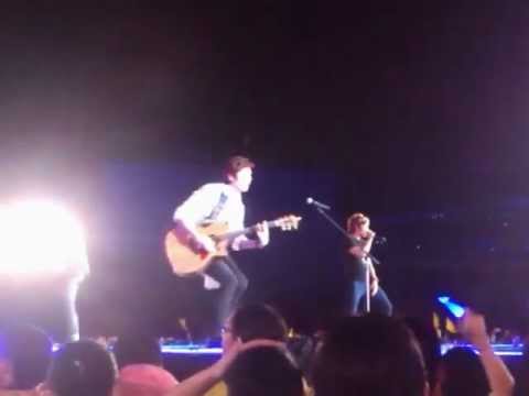 121004 FT ISLAND @ MCD SMILE THAILAND CONCERT 2012