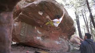 Video thumbnail of El murciélago direct, 7b. Albarracín