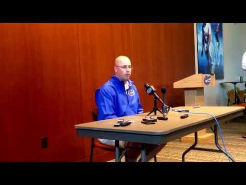 Kurt Roper discusses Jeff Driskel's development.