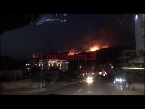 Zjarri përfshin kodrën e Ksamilit, flakët duken dhe nga Greqia