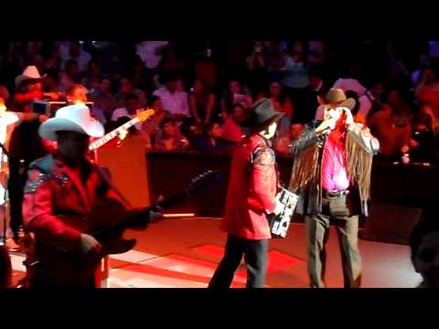 De Ramones a Teran - Invasores de N.L. y Lalo Mora