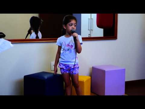 BIDELLATI-C.E.M- Helena Venancio "Dona Felicidade" (Trem da Alegria) - 02/2014